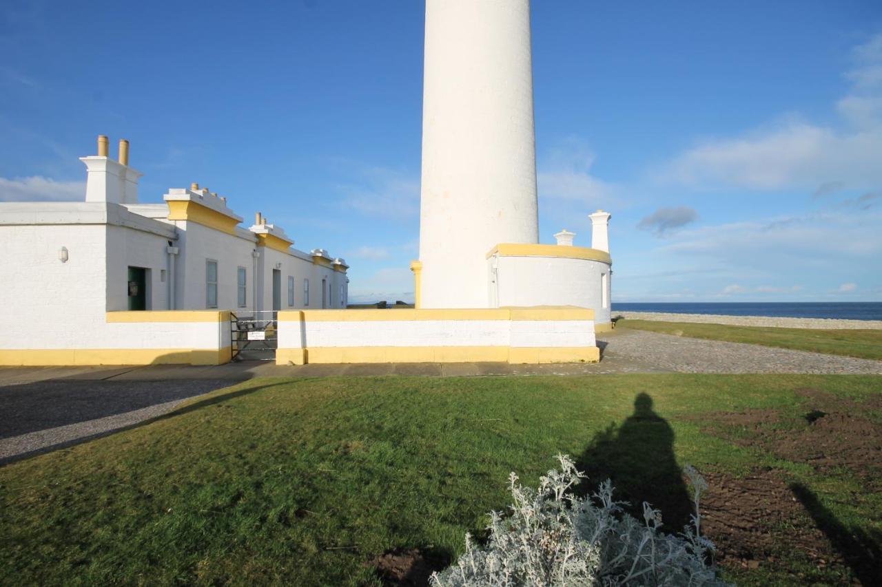 Covesea Lighthouse Cottages Lossiemouth Exterior foto